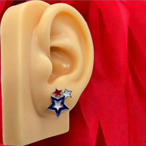 Star-Shaped American Flag Earrings Stud Post Pierced Patriotic Jewelry America - Picture 2 of 5